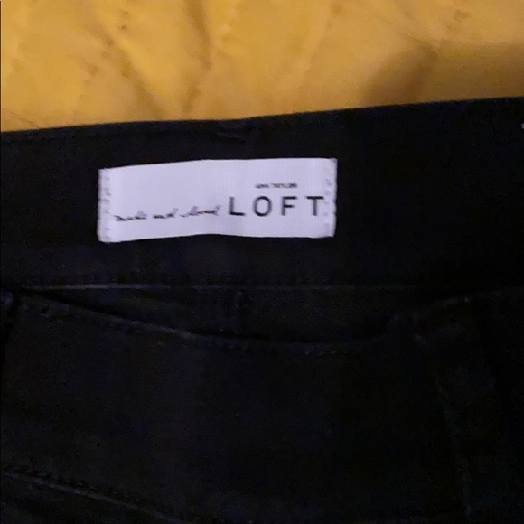 Cute black jeans buttons on both sides 🖤 - Picture 4 of 4